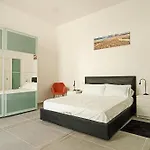 Franceschina Recently Renovated, Right In The Center Neapol